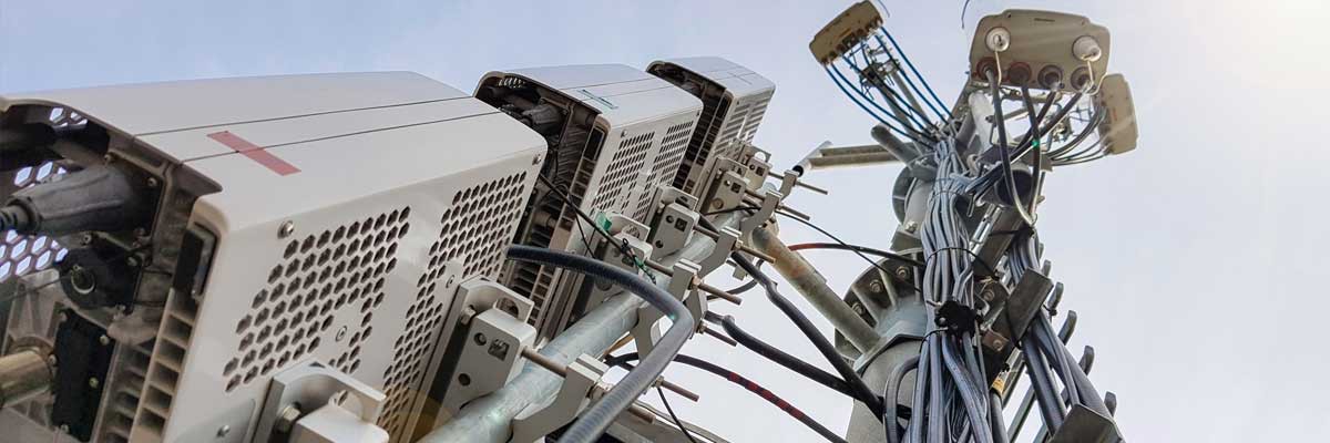 Aluminium Superconducting Flat Panel Heat sink Power-Amplifiers-Converters-Controllers-Receivers-Transmitters-and-Transceivers.jpg